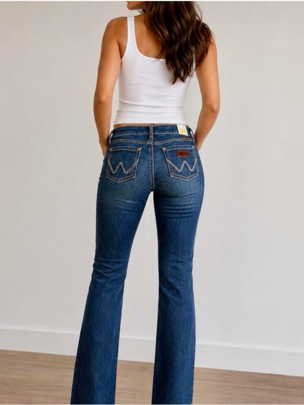 Wrangler Mae Premium Patch NWT Boot Cut Jeans 7/8 x 32 Dark Wash New Old Stock